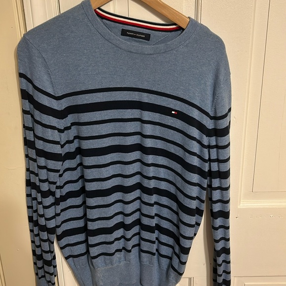 Tommy Hilfiger Men’s Medium sweater. - Picture 1 of 2